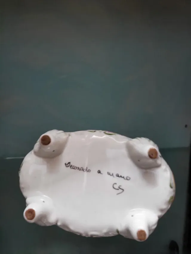 Joyero de porcelana con flores