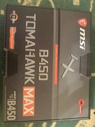 Placa base B450 Tomahawk MAX