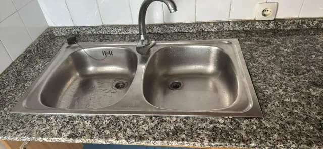 Doble seno de cocina de metal