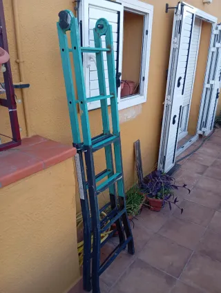 Escalera profesional 4 tramos