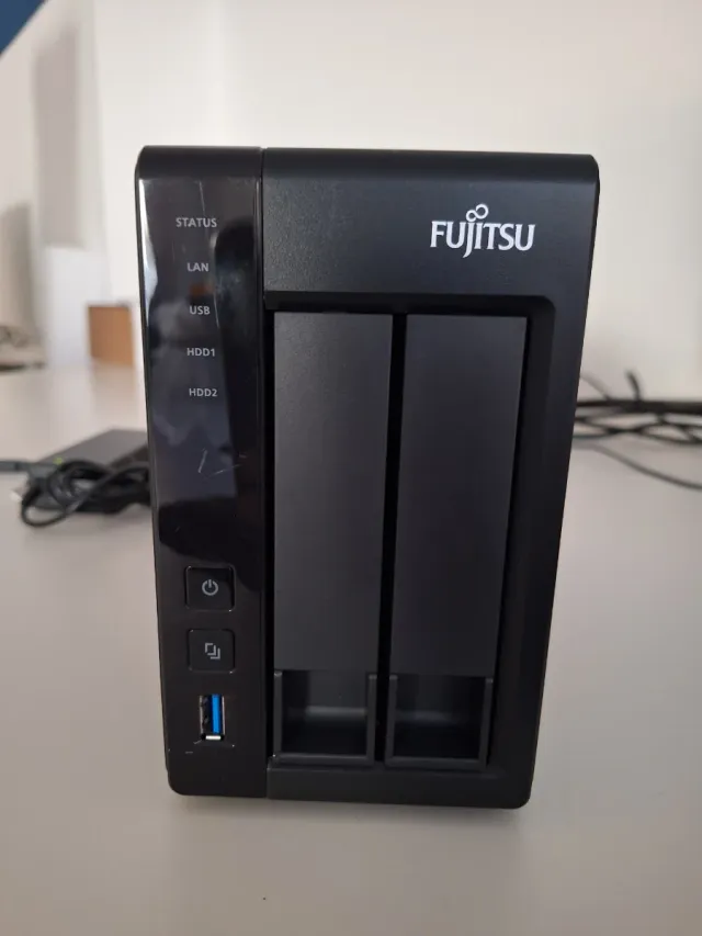 NAS Fujitsu QE707 2 x 2TB