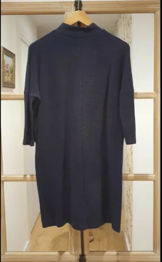 Vestido azul con parches