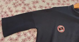 Vestido azul con parches