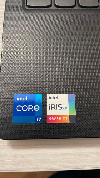 Lenovo V15 G3 i7-1255U 16GB 512GB