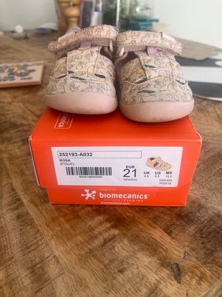 Sandalias Biomecanics Rosa Pique Talla 21