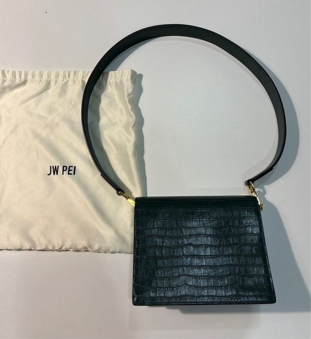 Bolso JW PEI verde efecto piel cocodrilo