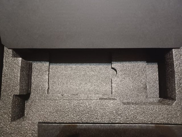 Caja Vacía Tarjeta Gráfica MSI GeForce RTX 5080