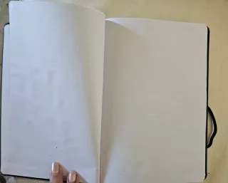 Libreta FNAC x María Emegé