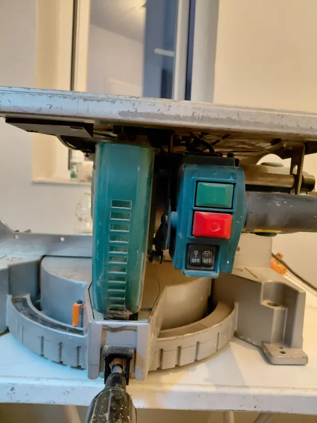 Sierra Ingletadora Profesional