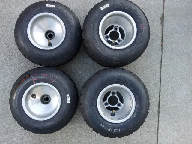 Llantas de agua y neumáticos lecont de lluvia kart
