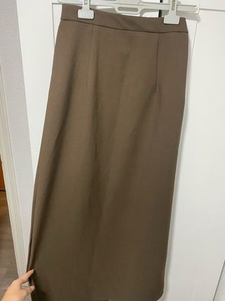 Falda larga