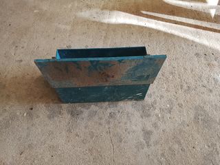 Cassetta in metallo , per arredo esterni