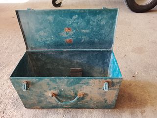 Cassetta in metallo , per arredo esterni