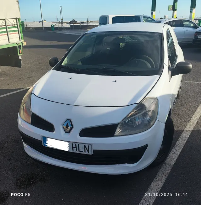 Renault Clio 2012 Comercial