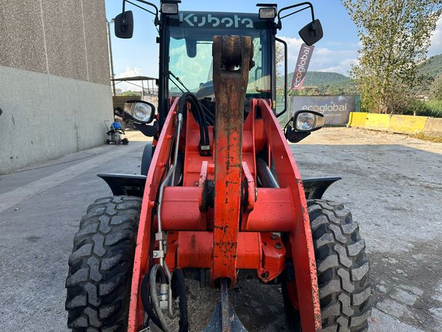 ***RESERVADA***KUBOTA R065***PALA CARGADORA**