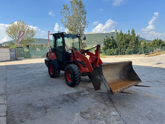 ***RESERVADA***KUBOTA R065***PALA CARGADORA**