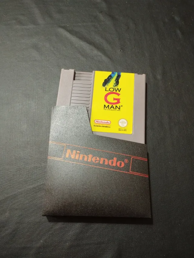 Low G Man Nintendo NES Manual y Caja