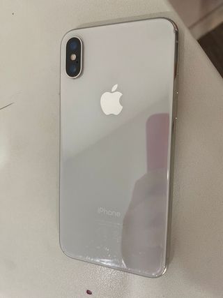iPhone X 64GB Argento - Batteria al 100%