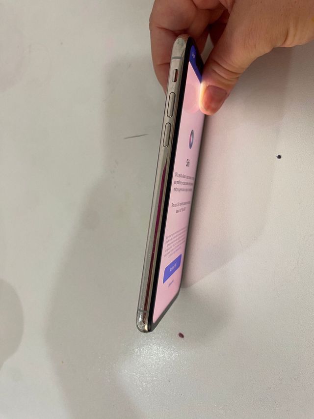 iPhone X 64GB Argento - Batteria al 100%