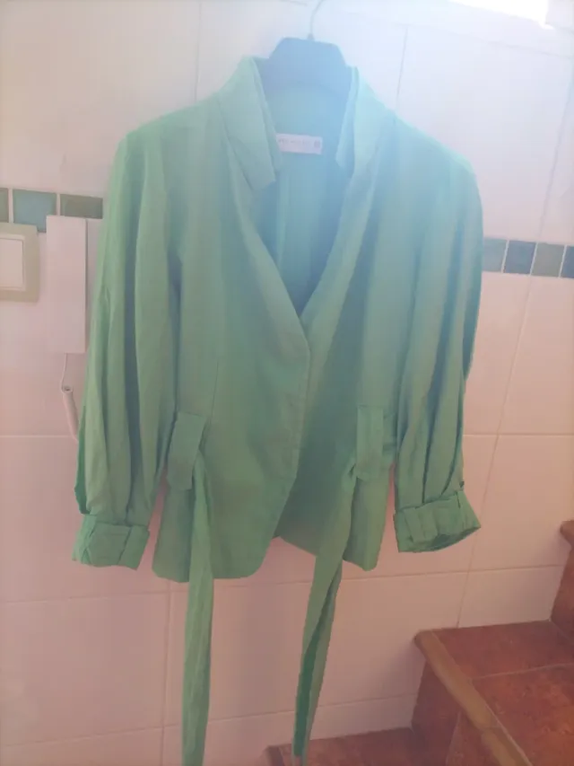 Chaqueta verde entretiempo