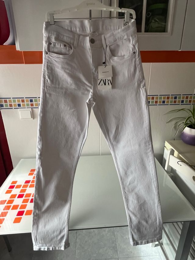Pantalón vaquero blanco Zara T.13-14 años