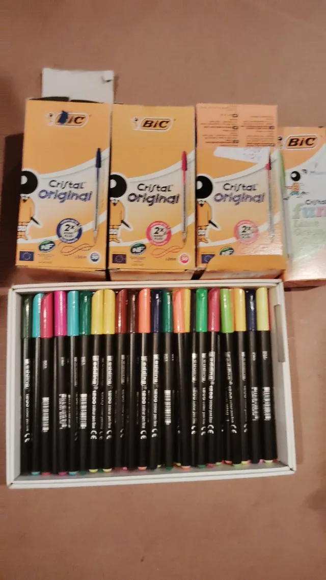 Lote de productos de papelería