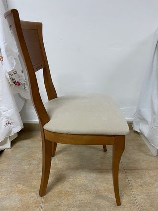 Mesa de comedor y 6 sillas