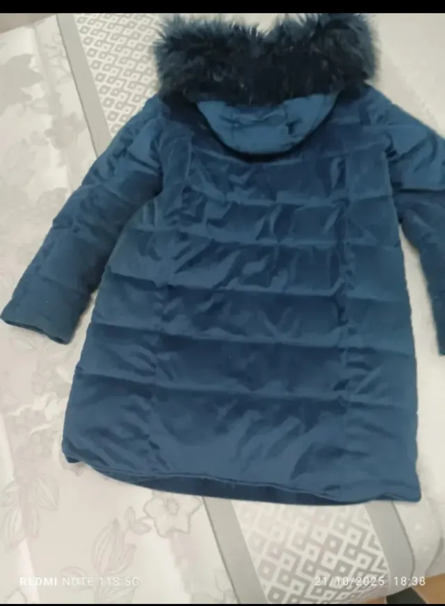 Parka mujer azul con capucha