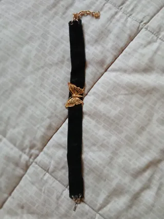 Collana vintage con farfalla dorata