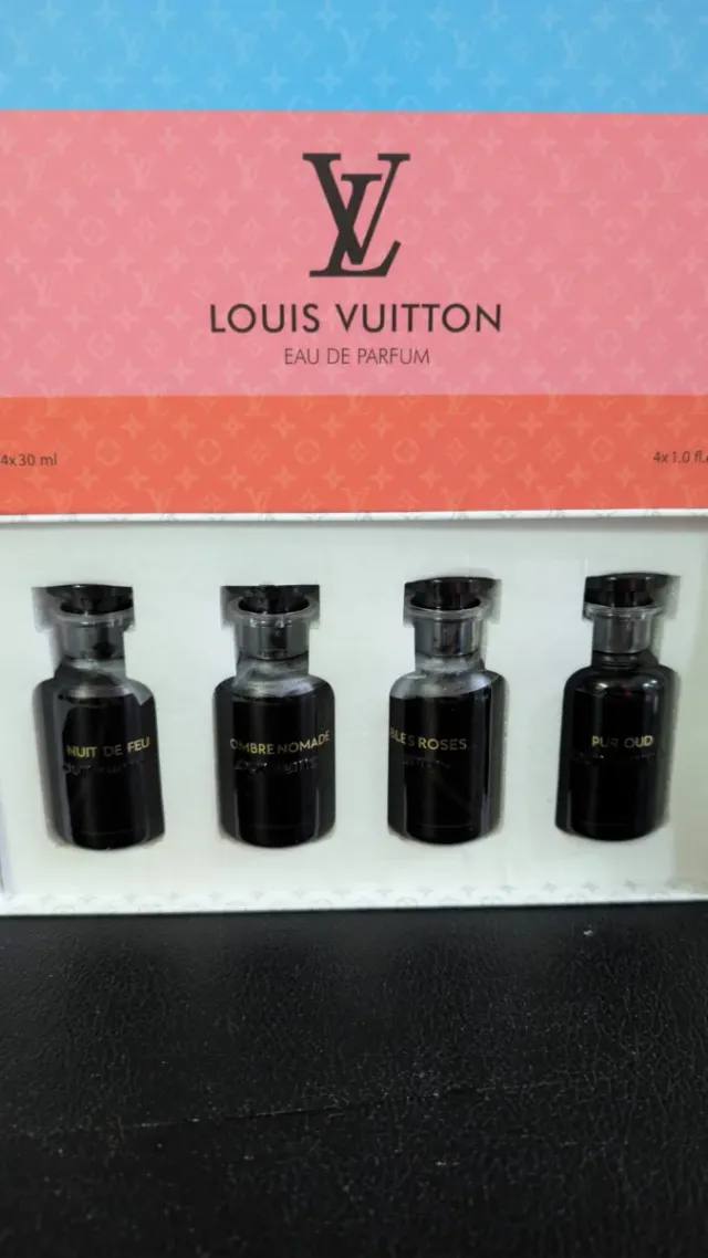 Set 4 profumi Louis Vuitton 4 x 30 ml nuovi