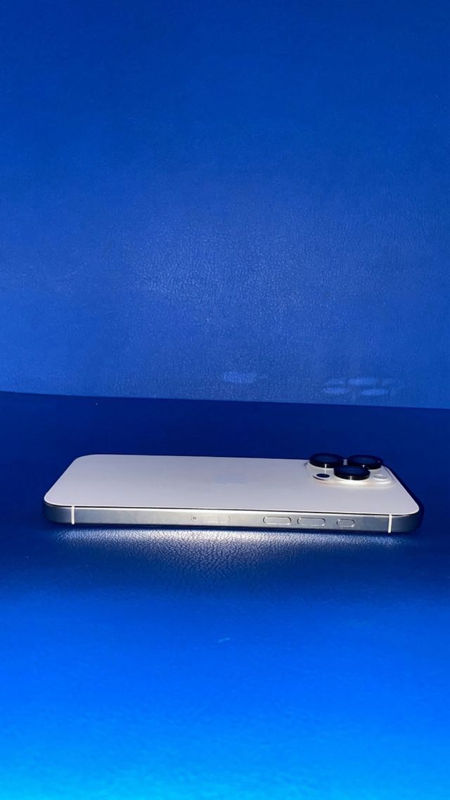 iPhone 16 Pro Max Bianco 256GB