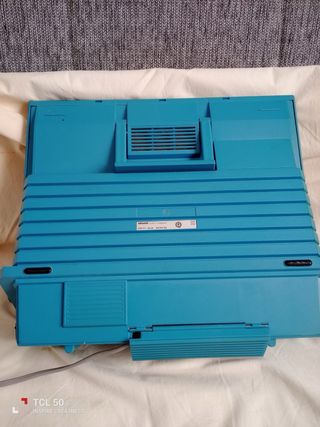 Macchina da scrivere elettronica Olivetti Italia 9