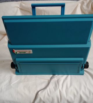 Macchina da scrivere elettronica Olivetti Italia 9