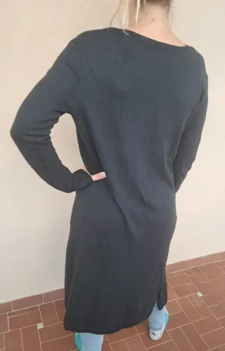 Maglia lunga Tezenis nera con tasche