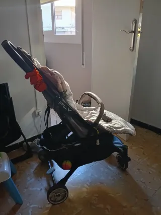 Carro de paseo para bebé janet y chico