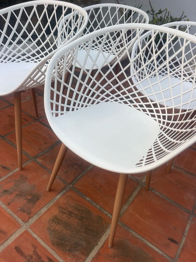 4 Sillas Blancas Madera