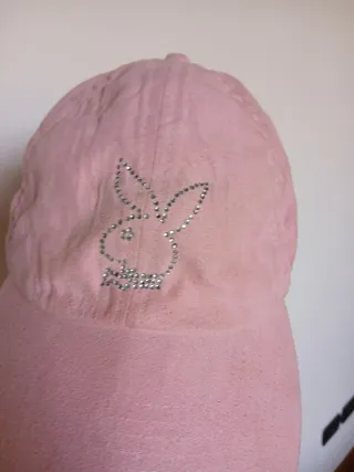 Cappellino rosa con coniglietto