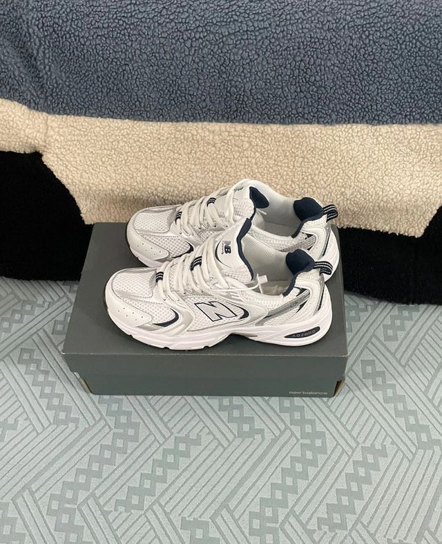 Néw Báláncé 530 Whité Silvér Návy tállá 37