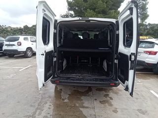 Nissan NV300 L2 9 PLAZAS + IVA DEDUCIBLE