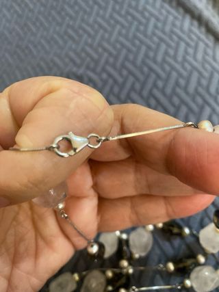 Collana lunga pietre semipreziose grigio bianco