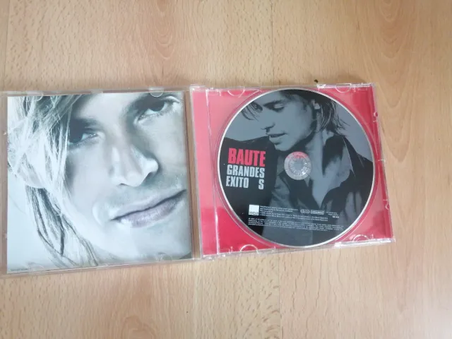 CD Baute Grandes Éxitos Latino