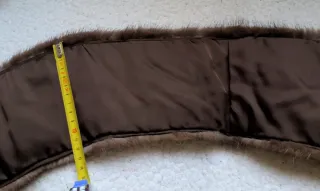 Cuello de piel para abrigo