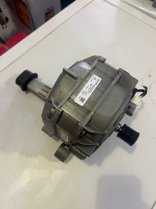 Motor Lavadora Arcelik Beko BLW90P8L32Y-01