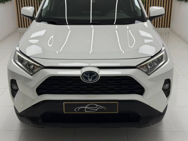 TOYOTA RAV-4 2.5 4WD Business desde 395€/mes*