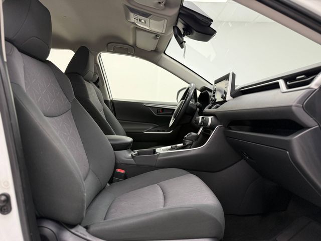 TOYOTA RAV-4 2.5 4WD Business desde 395€/mes*