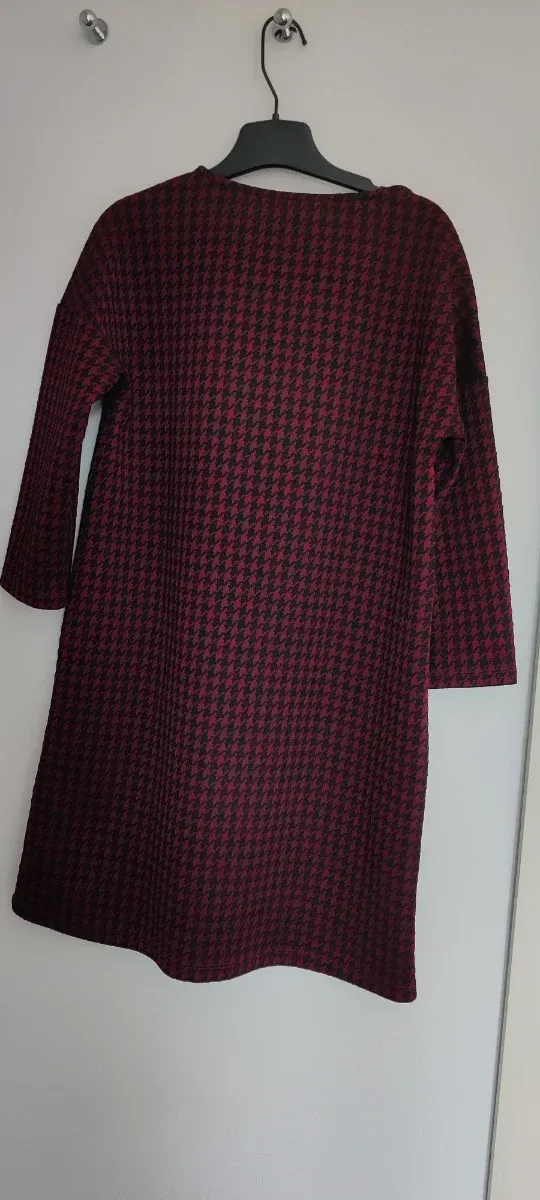 Vestido corto, pata de gallo