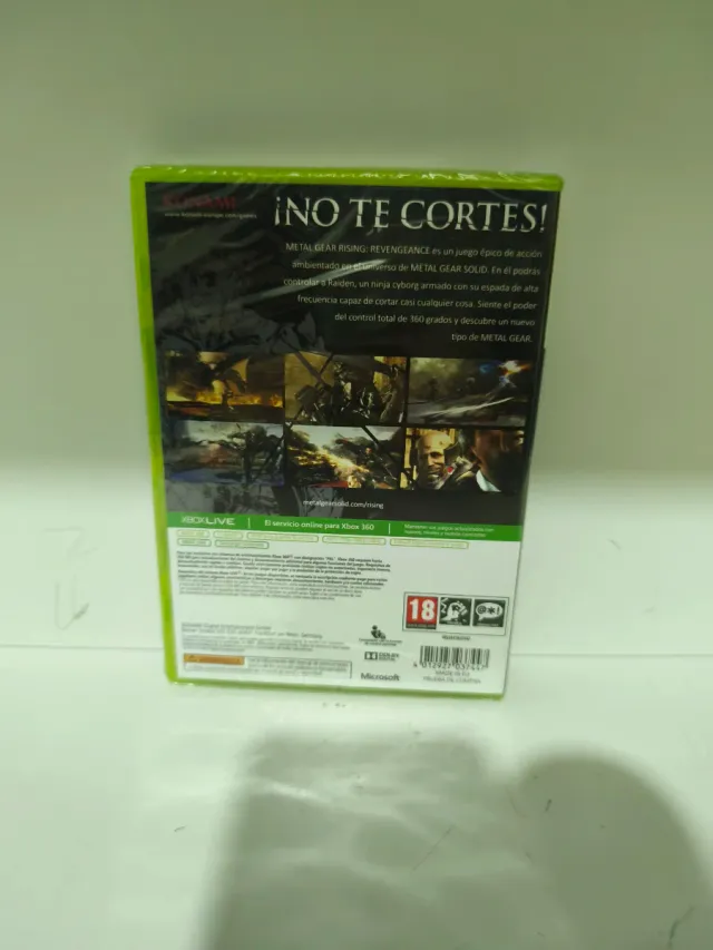 Metal Gear Rising XBOX 360 sigillato