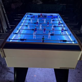 Futbolín con luces LED