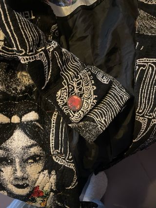 Abrigo Desigual estampado