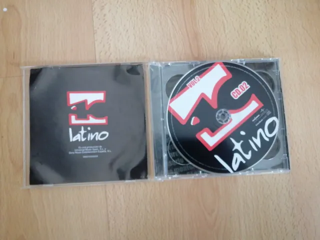 CD + DVD Latino Éxitos Música Latina